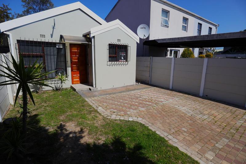 2 Bedroom Property for Sale in Bonny Brook Western Cape